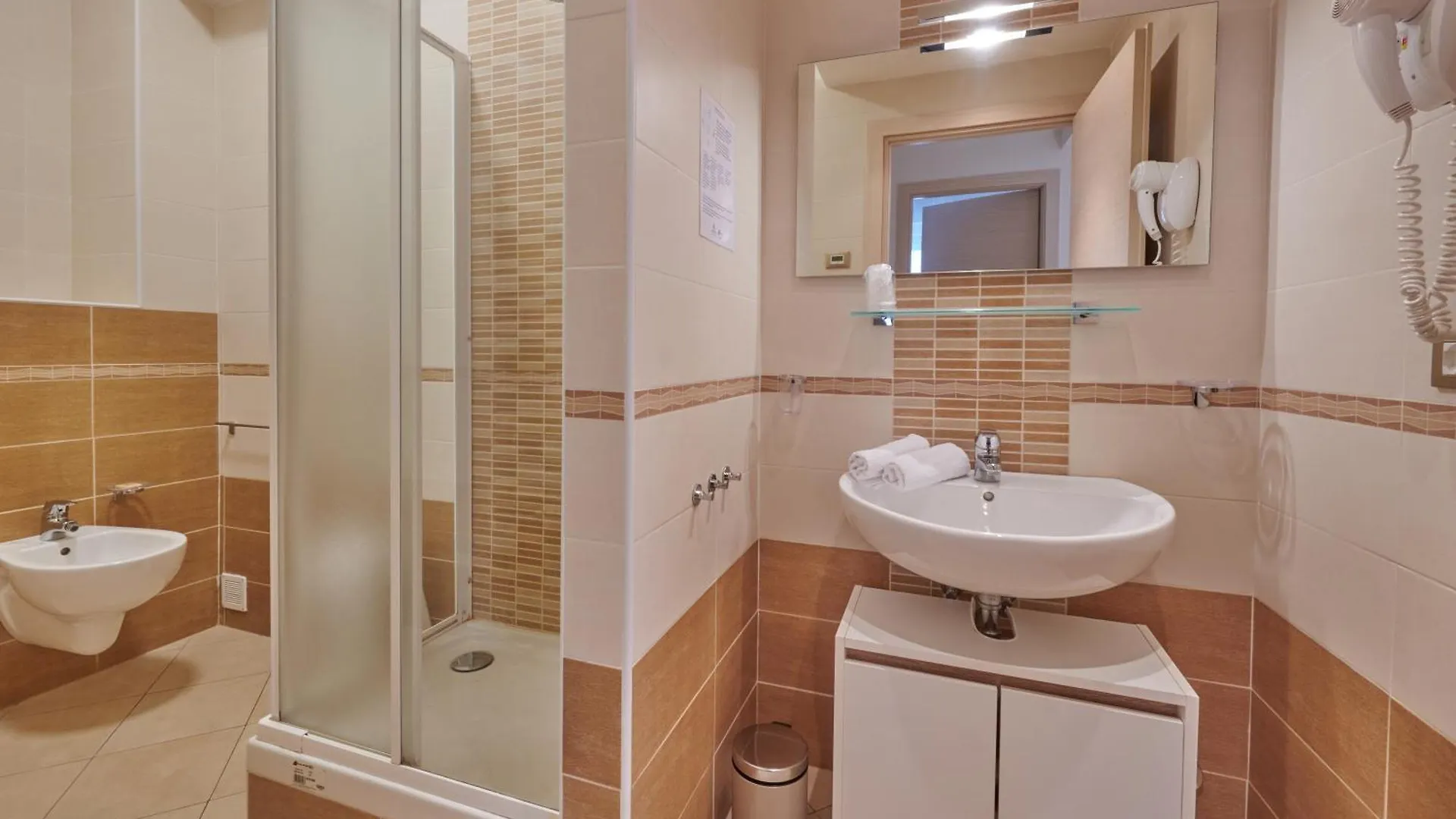 Casa Gordigiani - Bilocali Con Parcheggio Apartamento Florença 0*,