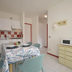 appartamenti-urano.hotelinveneto.com/